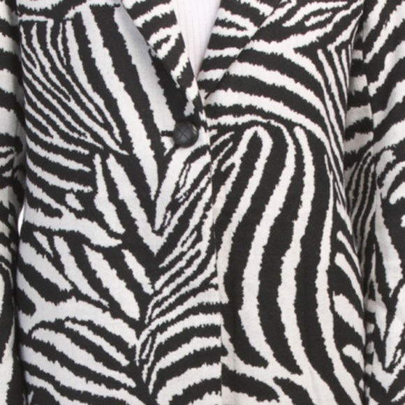 Rachel Zoe Black White Zebra Print feminine Winter Coat jacket topper size S new - Picture 5 of 9